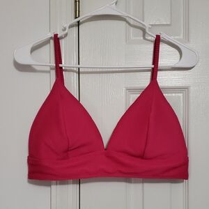 Cupshe Ribbed Plunging Triangle Bikini Top.